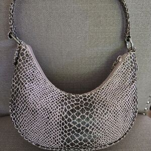 Elegant Snakeskin Pattern Women's Bag By NINE WEST